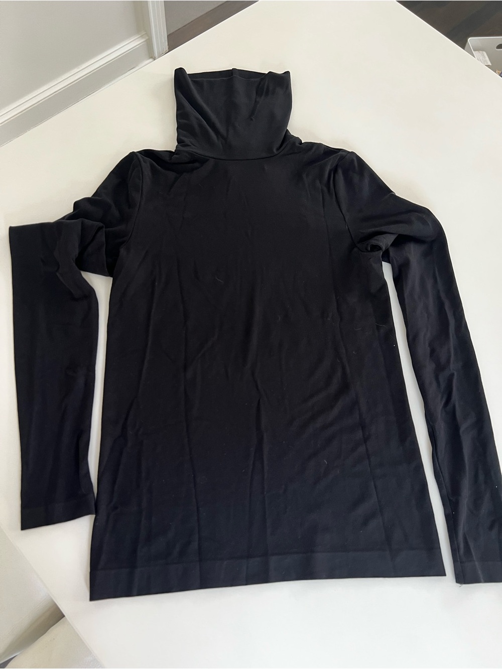 Wolford Women's Black Turtleneck Long-Sleeve modal/poly/elastin XS